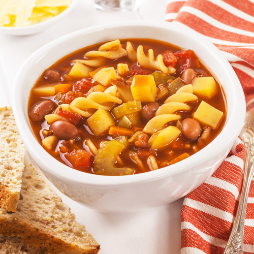 Pasta minestrone soup